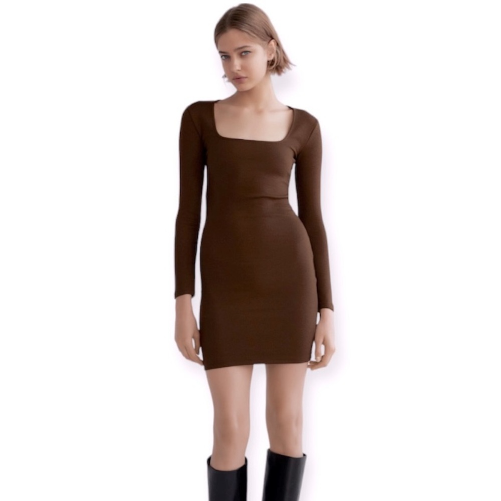 Long-Sleeve Square Neck Bodycon Dress in Brown